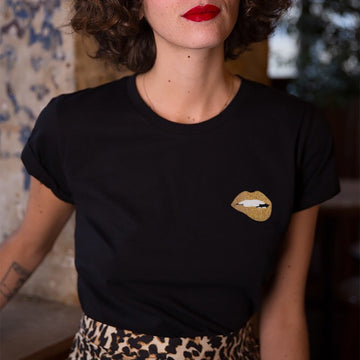 Martina Gold Lip  Black/Gold T-Shirt